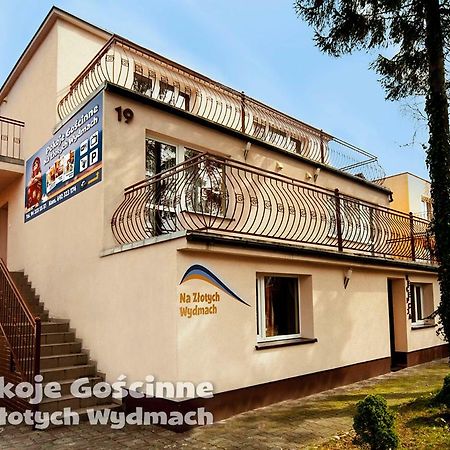 Pokoje Na Zlotych Wydmach ジビジノ エクステリア 写真