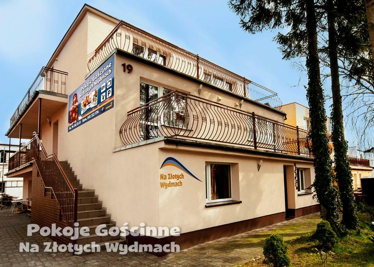 Pokoje Na Zlotych Wydmach ジビジノ エクステリア 写真