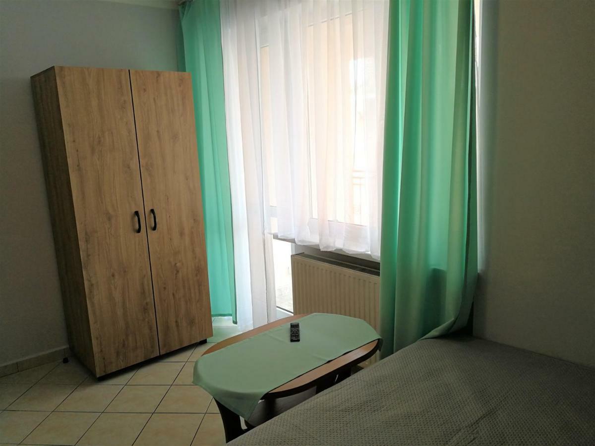 Pokoje Na Zlotych Wydmach ジビジノ エクステリア 写真